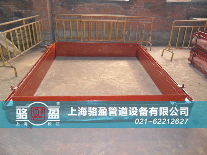 非金屬<a href=http://m.qdhtd.com target=_blank class=infotextkey>補償器</a>生產(chǎn)車間